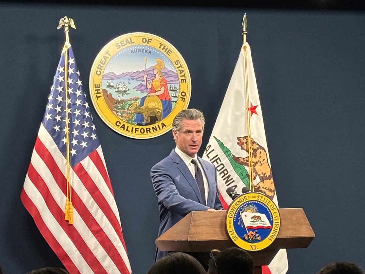 Gov. Gavin Newsom is presenting his updated state spending plan. His proposed budget totals $288.1 Billion with a projected shortfall of $27.6 Billion. 🧵