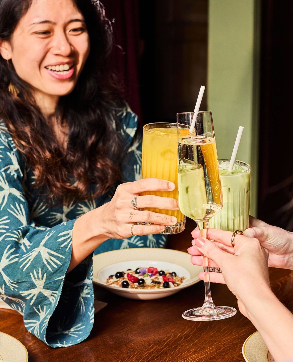 Sunshine on a plate at <a href="/the_cosyclub/">The Cosy Club</a> 🌞⁠
⁠
Start your weekend sunny side up! Tuck into smoked salmon, scrambled eggs &amp; avocado on buttery sourdough toast, sweetcorn fritters topped with smashed avo and baby plum tomato salsa or our chai granola bowl 🍽️👌  ⁠