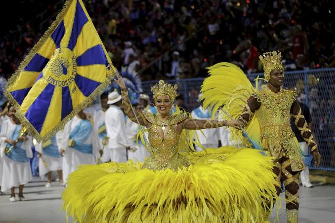 🚨DISPUTA DE SAMBA NA TIJUCA!

A @gresutijuca definiu o calendário para o concurso que escolherá o seu samba-enredo para o #Carnaval2025! A entrega dos sambas concorrentes está marcada para 27/06 e grande final será em 21/09. Veja mais detalhes em nosso site (link na resposta).…