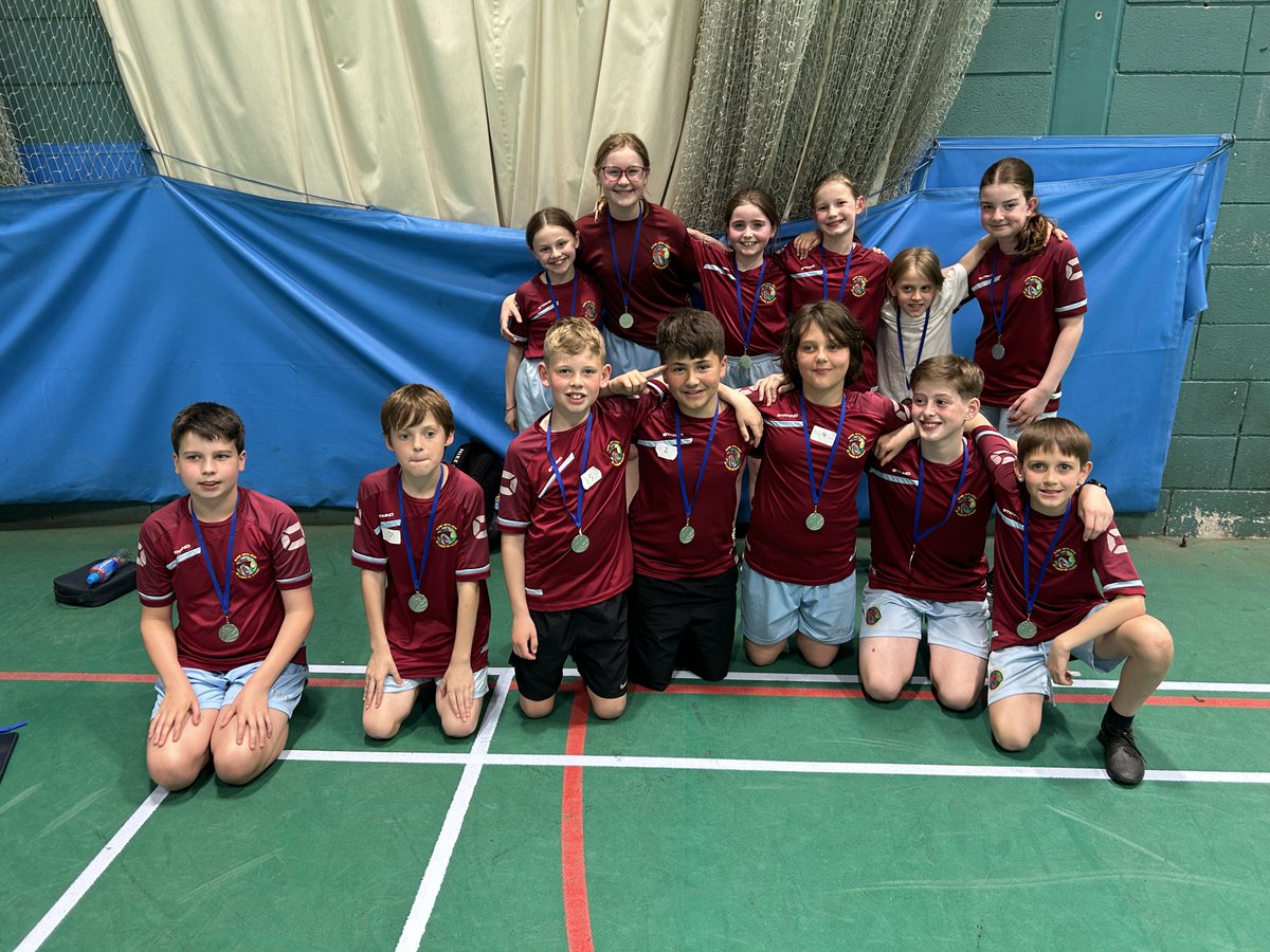 A FANTASTIC team performance tonight in the Indoor Athletics. 1st place tonight, with a massive 236 points, 30 points ahead of 2nd place. This was the final week in the Development League, we finished in 2nd place. Silver medals for the whole team. Well done, Mr A