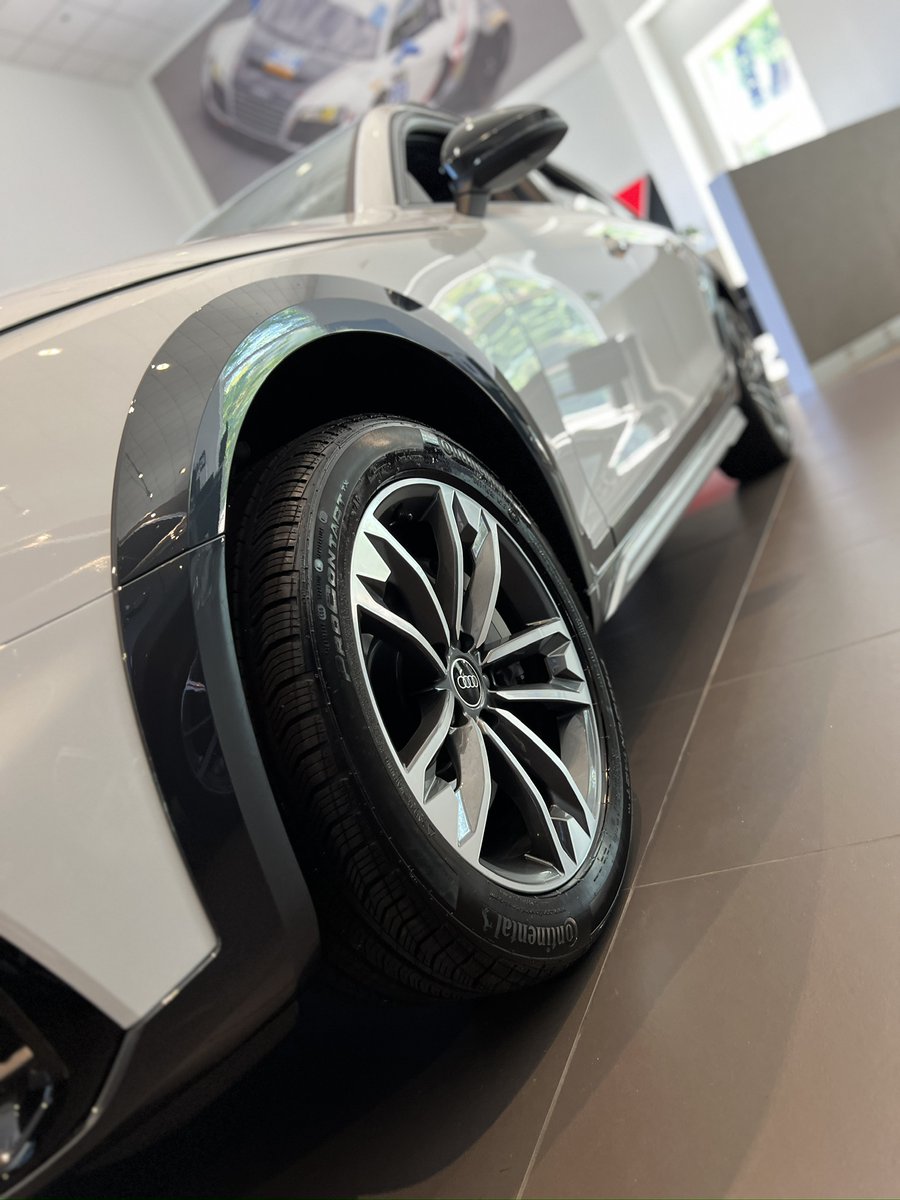 A4 All-Road Premium Plus just rolled into the showroom 🤩 Check it out here before its too late... ow.ly/SF4p50RxvEY