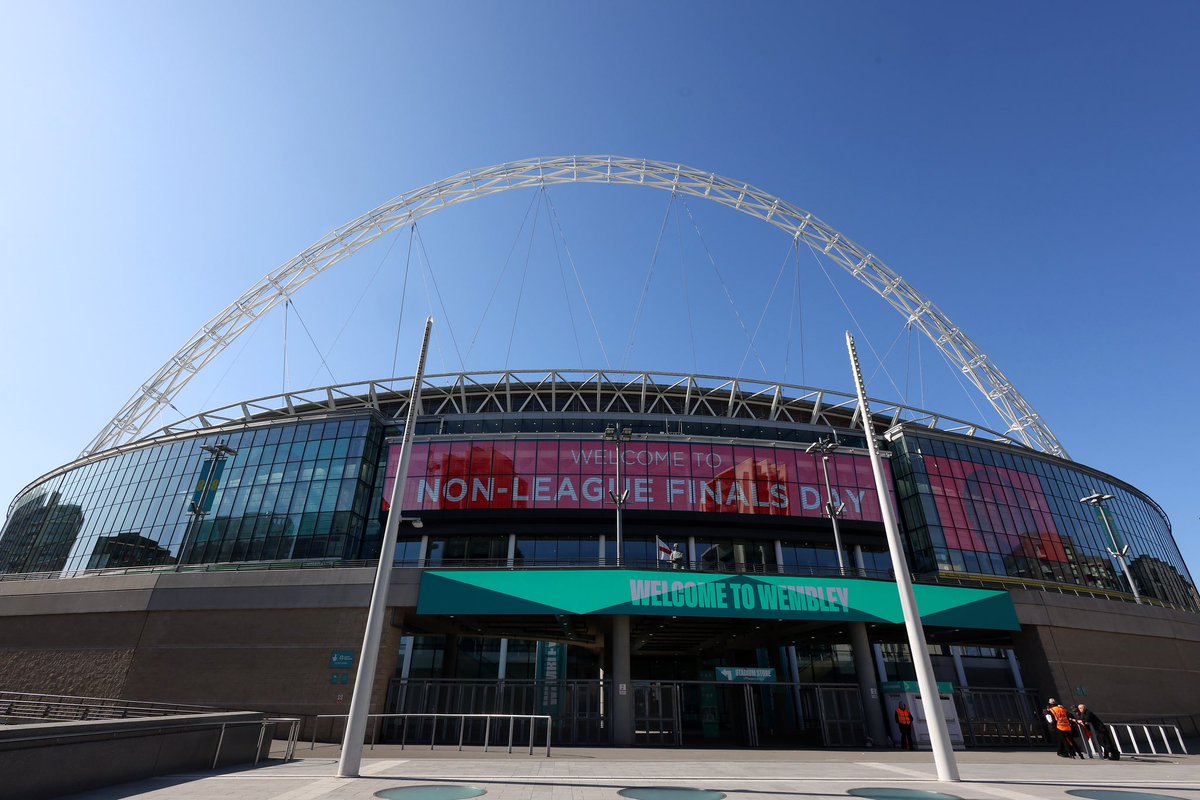 A big day ahead of us tomorrow 🫡

🆚 @GWRovers v @RomfordFC 
🏆 Isuzu #FAVase final 
🕛 12:15 KO 

🆚 @GatesheadFC v @SolihullMoors 
🏆 Isuzu #FATrophy final
🕓 16:15KO

All set 🏟️ #NonLeagueFinalsDay