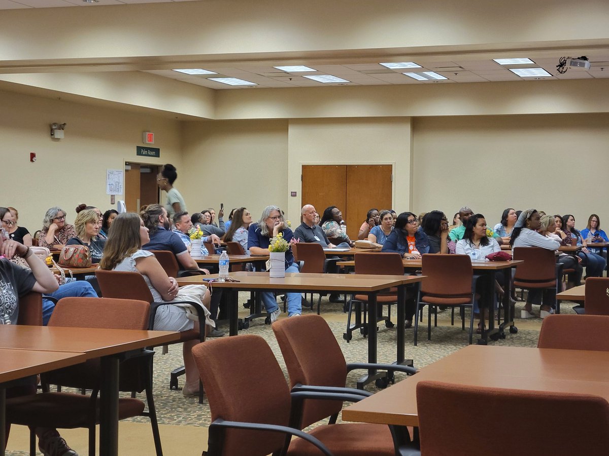 Thank you to Hazel Health for hosting todays recognition event for our critical support team members. These PCPS staff are always there to support our staff, students, and families each day and especially in times of crisis. Please keep them in your thoughts and prayers.