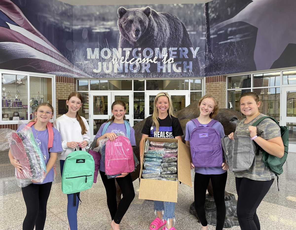 morganhistory (@morganhistory2) on Twitter photo StuCo <a href="/mjhsbears/">Montgomery Junior High</a> donated 24 backpacks and 24 duffel bags to Love Heals Youth as their community service! StuCo <a href="/mjhsbears/">Montgomery Junior High</a> donated 24 backpacks and 24 duffel bags to Love Heals Youth as their community service!
