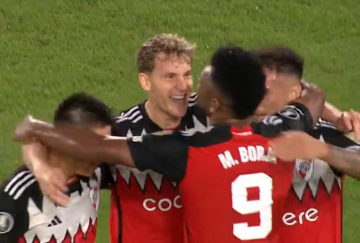 Les dejo mi relato de los goles de #Nacional 2 #Riverplate 2 por la vuarta fecha del grupo H de la <a href="/Libertadores/">CONMEBOL Libertadores</a> y NO SE OLVIDEN DE SUSCRIBIRSE A MI CANAL
youtu.be/WPvrzkw9kQ4