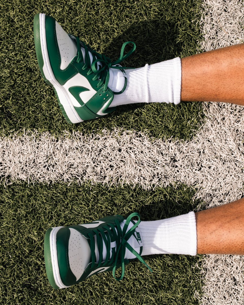 nike dunk low michigan outfits