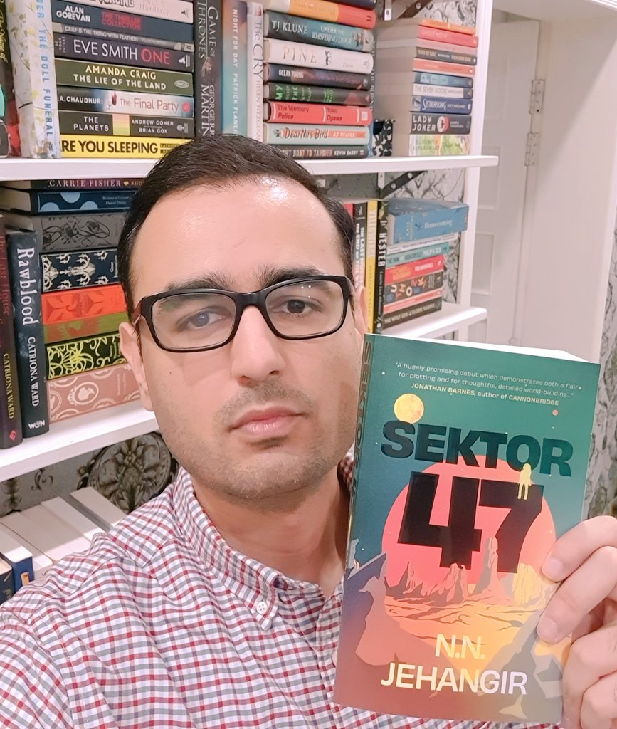 Thrilled to have received my copy of the SFF debut of the year. I am so proud to see young Pakistani authors making their mark on a global stage and this immersive and stunning debut from a talented new voice in SFF deserves to be on the top. Get your copy today! @FaiqaMansab