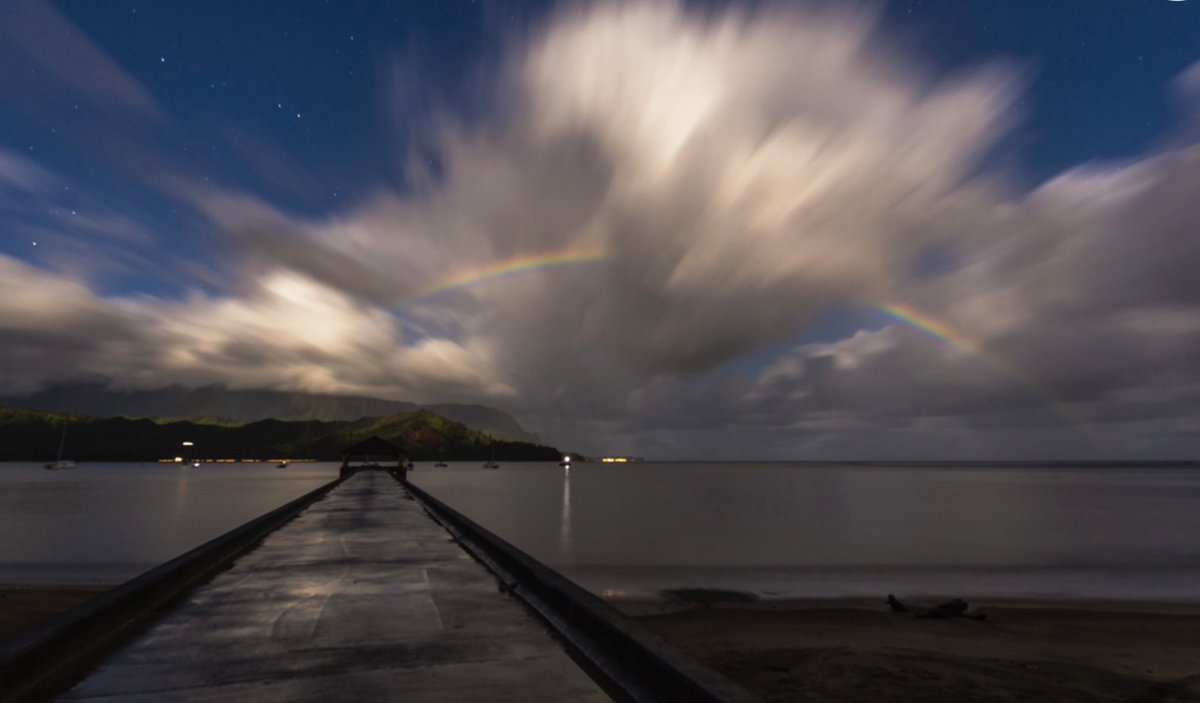 uthorcdswanson's tweet image. Have you had the awesome joy of seeing a lunar #rainbow?  #Photo from #Hanalei pier, #Kauai. Pretty common here on full moon nights.