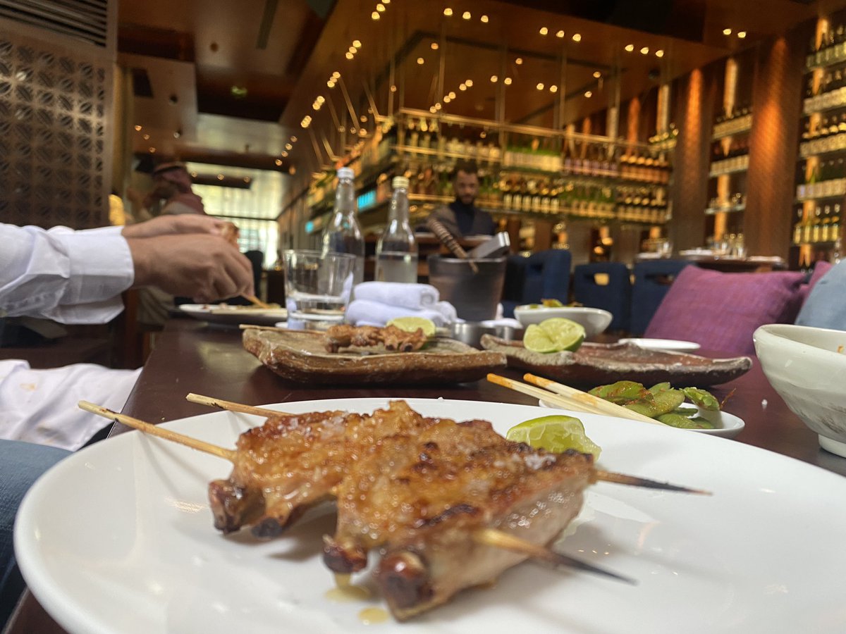 Investor lunches. 
Afternoon meetings. 
Talking AI solutions. 
Debating the future. 
Changing social behavior. 
#StartupSuccess 

All this and all I can think of is nobody does chicken wings like @zumadubai