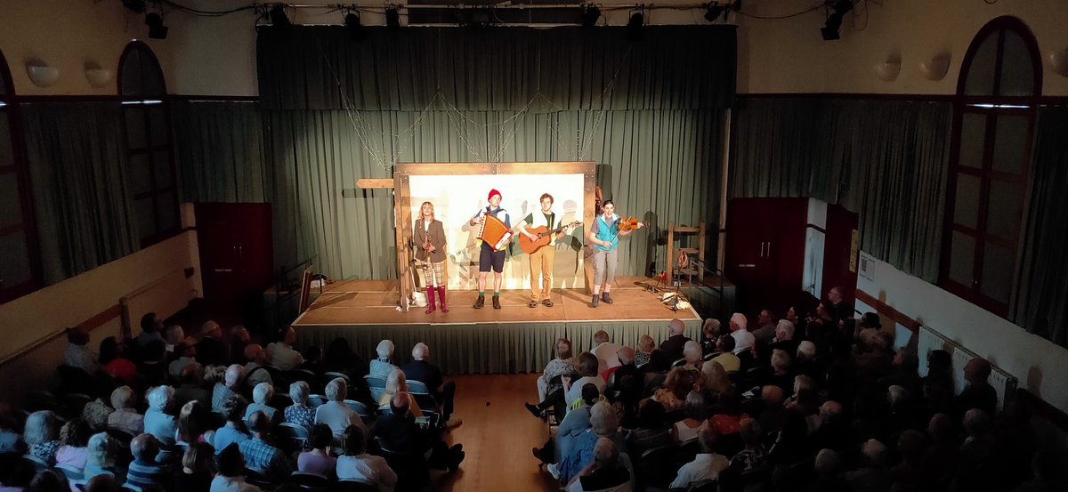 Packed out opening night with <a href="/MarsdenHub/">Marsden Mechanics</a> for our #rambling and right to roam show.

2nd show of our 52nd year is go!

<a href="/ace_thenorth/">Arts Council England, North</a> <a href="/RamblersGB/">RamblersGB</a> @righttoroam <a href="/guyshrubsole/">Guy Shrubsole</a>