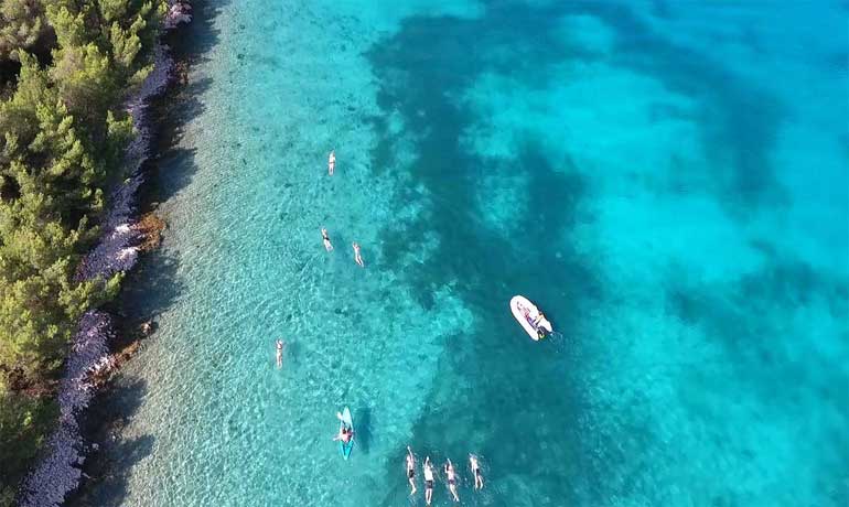 borutstrel's tweet photo. Base yourself at 4* hotel Hotel Spongiola on the car-free Croatian Krapanj island and swim around several islands for a week! Our trips are opening there on 01 June! The temperatures are nicely warming up now! https://t.co/q3pZTA2W1U https://t.co/RTuU7rQQjb