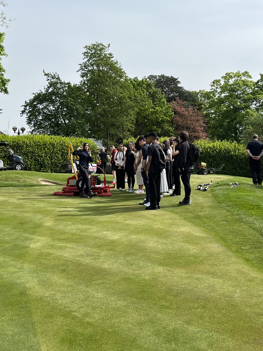 A top-tier day at @TheBelfryHotel with the amazing team & Careers in Golf, inspiring 80 high school kids & their teachers! Being around people who love what they do daily is contagious! 

#Greenkeeping #greenkeepersmakegolfhappen #careersingolf #Careers