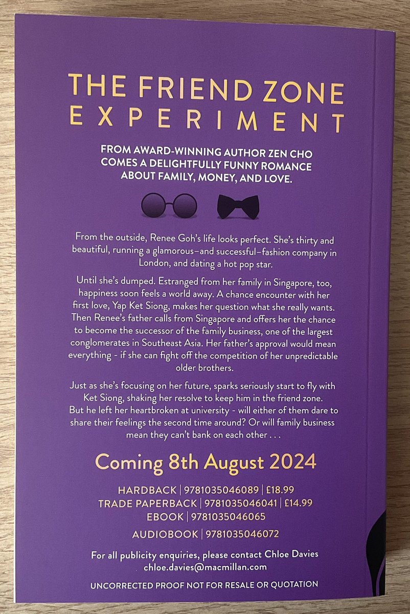 Goodness! I LOVE the sound of @zenaldehyde #TheFriendZoneExperiment coming from @panmacmillan in August. Thank you so much for surprising me with a copy @chlodavies97 and my apologies for taking so long to say so! 📚❤️