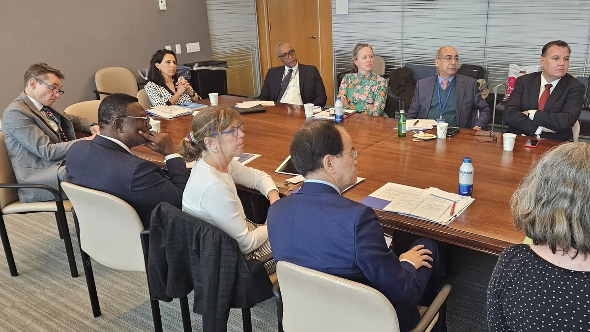 Peacebuilding Fund in Practice: The PBF Advisory Group had a virtual Meeting w/ the UN Resident Coordinator in Chad🇹🇩, Francois Batalingaya and the World Bank Country Manager for Chad, Raşit Pertev, and discussed UN-IFI collaboration.