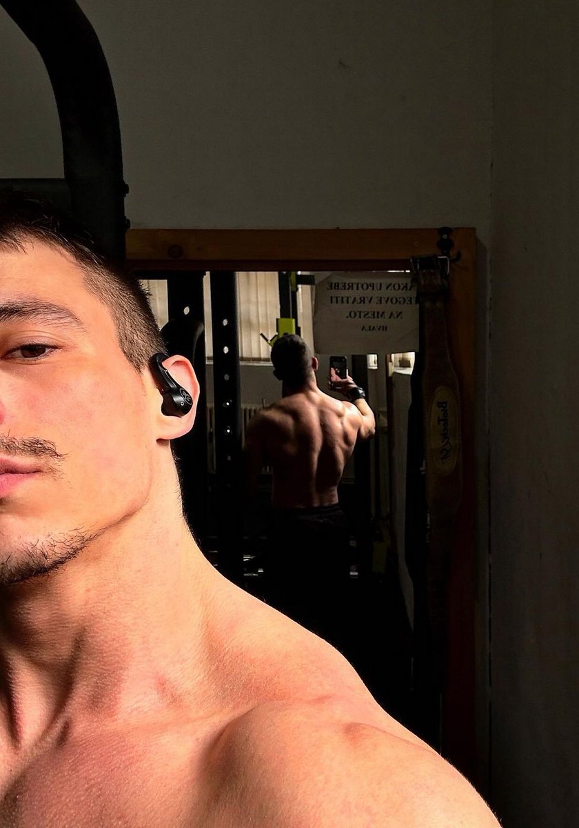 Alphaacash's tweet image. Who’s ready to worship this back 😈💪🔥