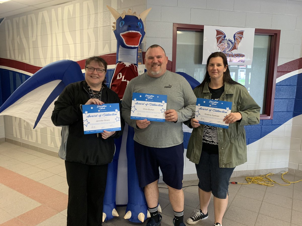 David Leeder MS (FI) (@dlms_ms) on Twitter photo Congratulations to Mrs. Brace, Mr. Burton & Ms. Gyetvan who received an Award of Distinction from <a href="/PeelSchools/">Peel District School Board</a> !! We all very proud of you and thankful for the work you do at our school every day 🙌🏻🙌🏻. Congratulations to Mrs. Brace, Mr. Burton & Ms. Gyetvan who received an Award of Distinction from <a href="/PeelSchools/">Peel District School Board</a> !! We all very proud of you and thankful for the work you do at our school every day 🙌🏻🙌🏻.
