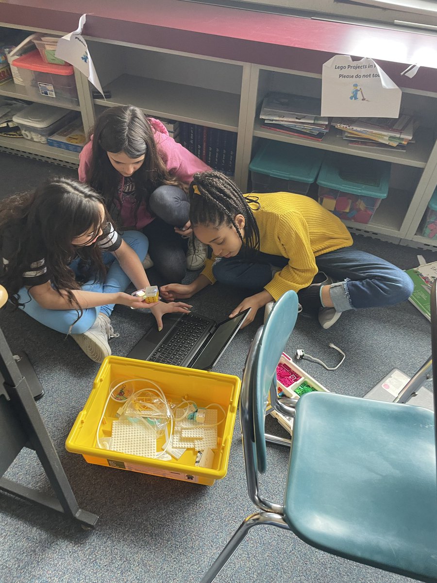 Kate Merten tweet media