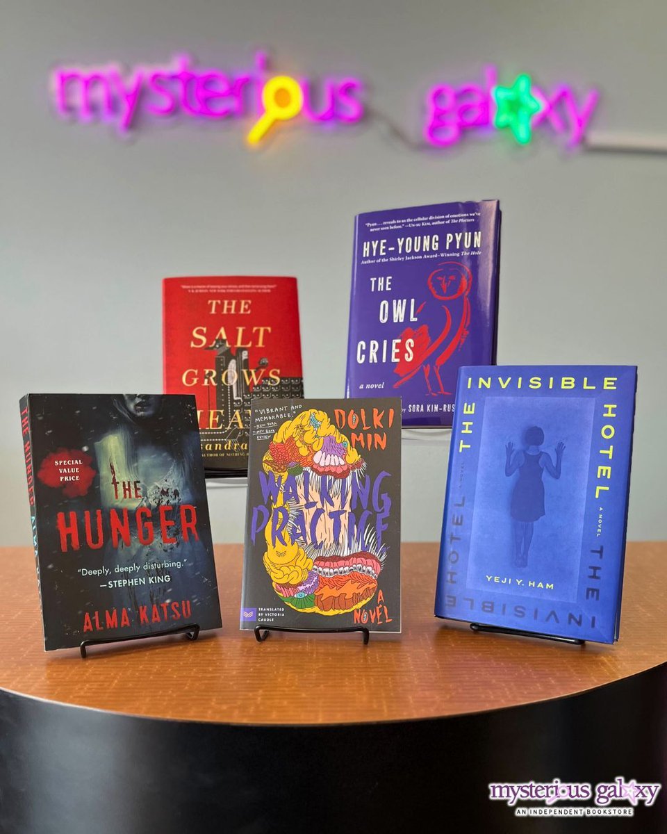 ✨ To celebrate AAPI Heritage Month, our booksellers would like to continue to recommend a small representation of voices and stories within the AAPI community! Today, our booksellers recommend some of their favorite Horror titles!