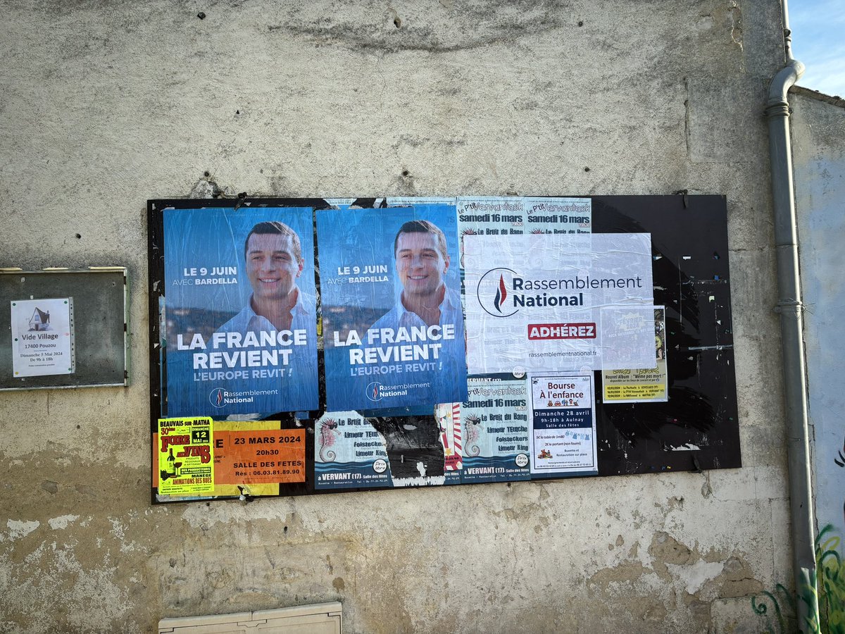 noah_nolf17's tweet image. 🔵⚪️🔴Aujourd&apos;hui, sur le canton de #matha, les affiches de @J_Bardella sont omniprésentes. Le vote est imminent, et l&apos;excitation est palpable. Les klaxons ne cessent de retentir, marquant le rythme de ce moment crucial pour l&apos;avenir de notre pays.🇫🇷
#VivementLe9Juin