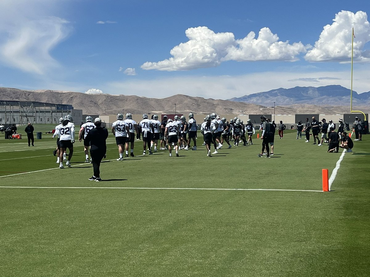 Clear skies and 72 degrees with a breeze for #Raiders rookie minicamp