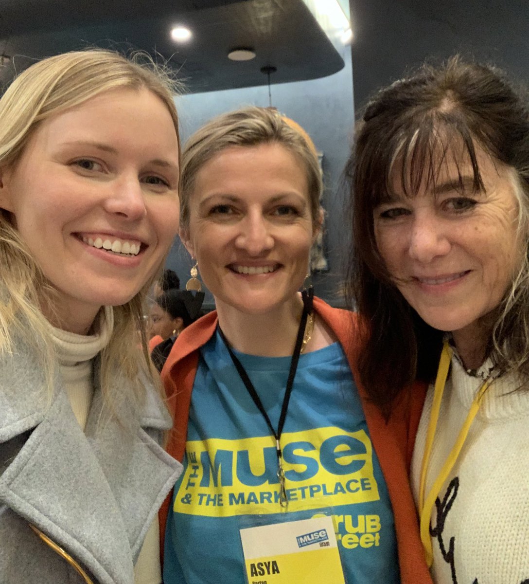 Very fun first day at #muse24 @GrubWriters 📚✍️! Great to see old writer friends and make new ones. @BMatteau @apartan
