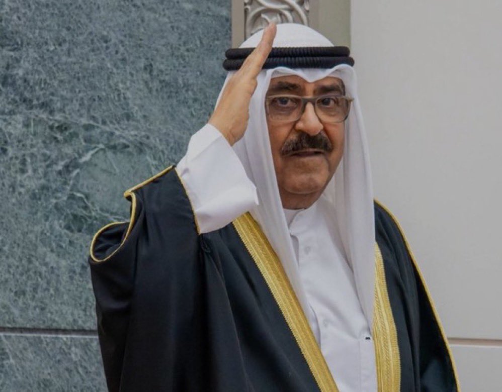 حفظ الله قائدنا صاحب سمو الأمير الشيخ مشعل الاحمد الصباح وسمعاً وطاعه ياصاحب السمو .