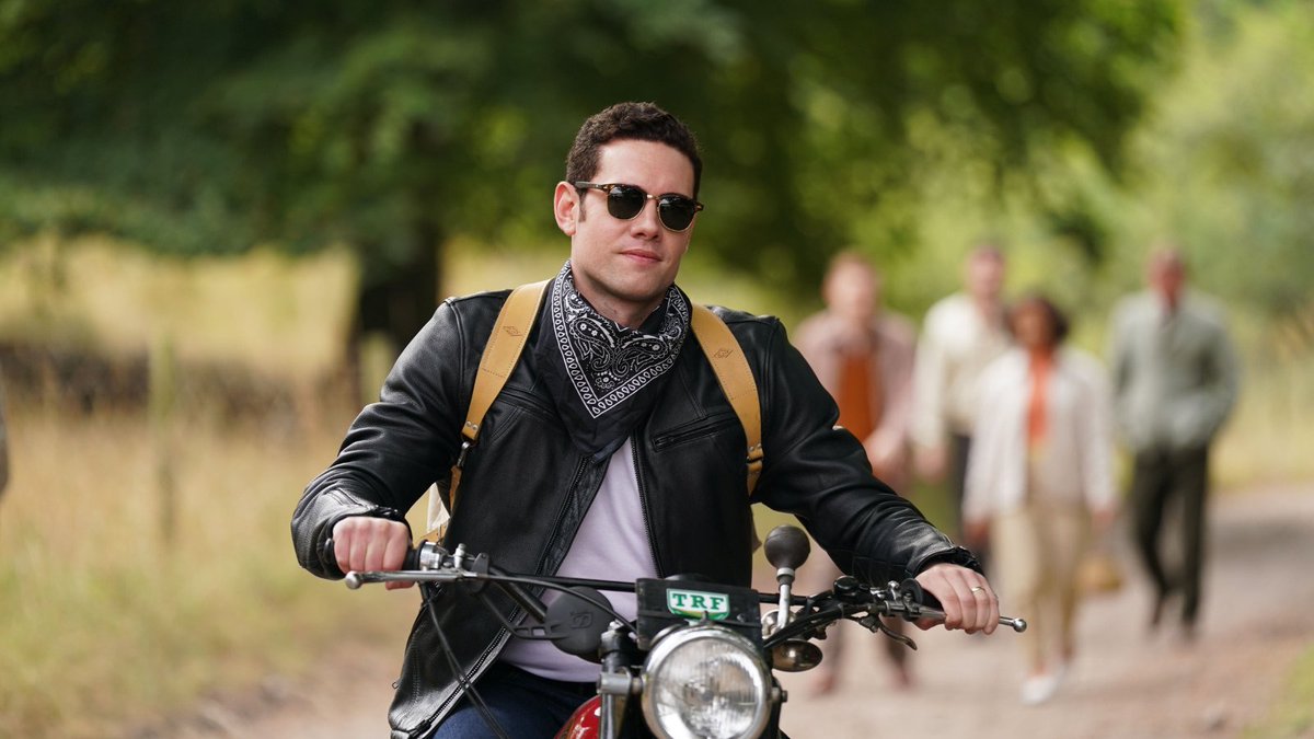After a charity motorbike race, a young biker is found dead. Will and Geordie struggle to work out who would want to hurt a gifted young man on @masterpiecepbs 'Grantchester,' airing for three back-to-back episodes tonight beginning at 8 PM. #GrantchesterPBS