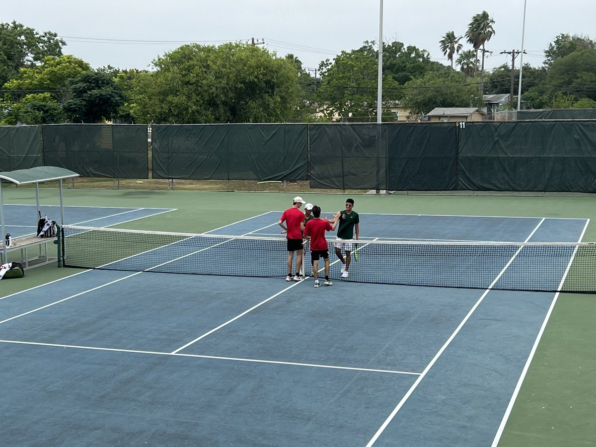 💥UPSET ALERT💥 @CCanyonTennis doubles team Colton and Collin upset the #2 seed and are in the semi-finals of the Region 4 tournament! Let’s go! @DavissonDustin @BMar1842 @CoachMac_Canyon @cisdnews