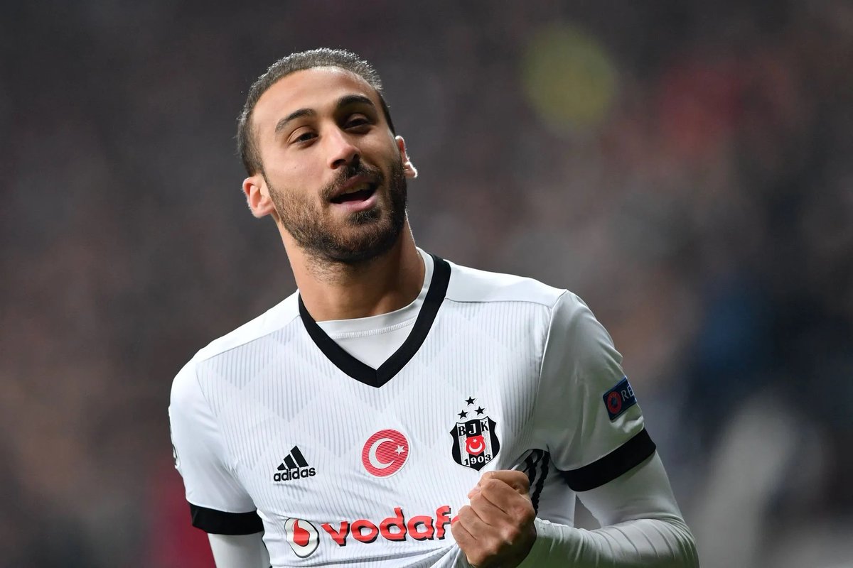 Ertan Süzgün: 'Cenk Tosun, Beşiktaş'ta kalmak istiyor.'
