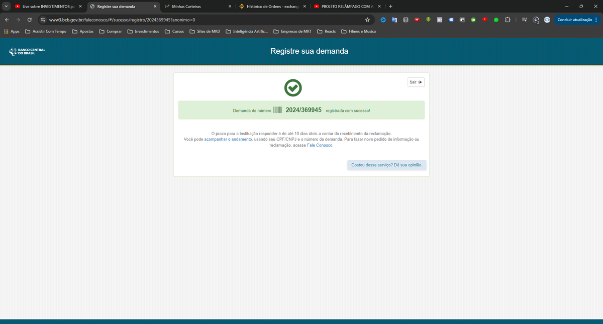 Abrindo hoje uma reclamação no BACEN sobre as atitudes do <a href="/itau/">Itaú</a>, absurdo o que fazem, contratar seguros sem eu autorizar e depois não querer reembolsar o tempo que paguei, se não resolver vou processar também! <a href="/ItauSocial/">Itaú Social</a>