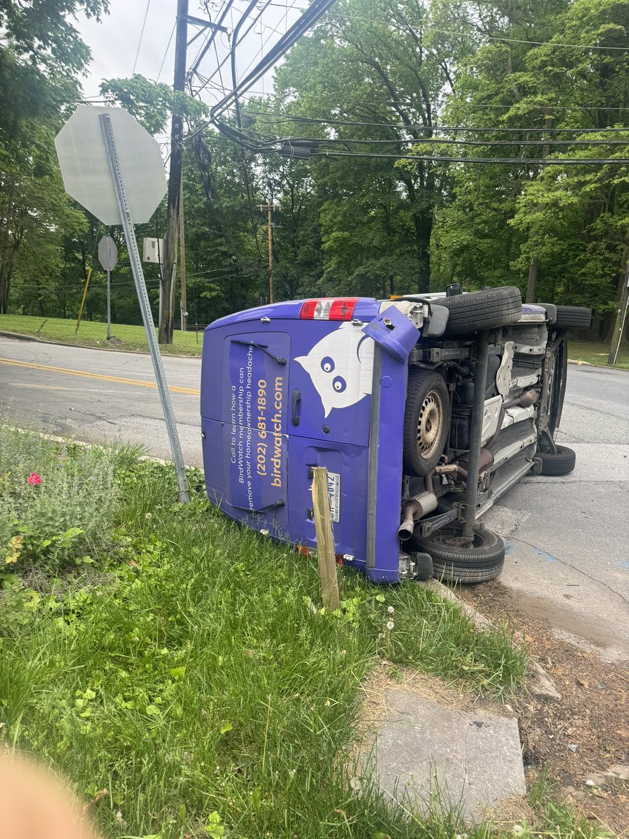 Dcanflyer's tweet photo. @Tesla please help me get my Cybertruck early, my work van is being totaled after a car slammed into me. I ordered a dual motor CT in 2019 and don't want to buy anything else! https://t.co/D2yEb2jBBe
