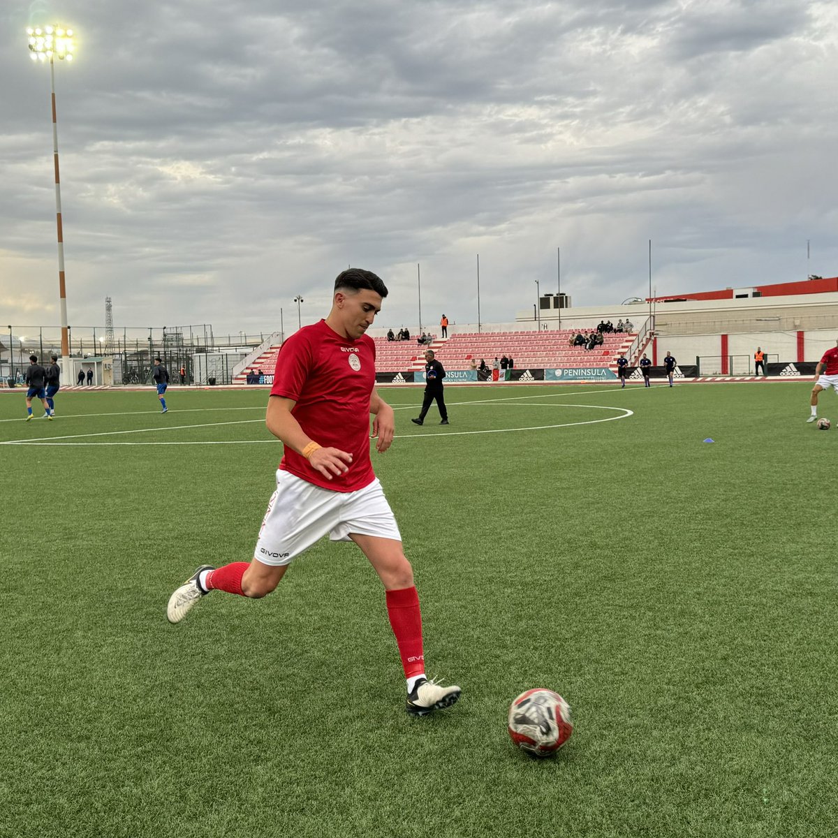 13 months later…

<a href="/GraemeTorrillaa/">Graeme Torrilla</a> is back in the match-day squad against <a href="/StJosephsFCGib/">St Joseph's FC</a> 👹

KO at 9pm ⚽️