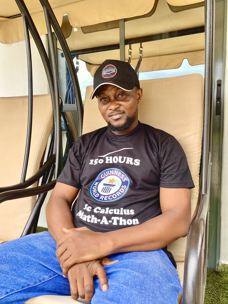 mc_calculus01's tweet image. Happy weekend 🎉
Am back stronger than ever and with the spirit of mathematics still burning 🔥 
Something Good Is loading soon ….

#mathathon #mathaton #mccalculusmathathon