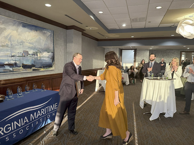 VHB’s Cindy Shurling recently celebrated her graduation from the @VAMaritime Association's Maritime Leadership Certification Program, a program that supports the organization's commitment to Virginia's ports. #OurPeopleMakeUsGreat #VMAmlcp