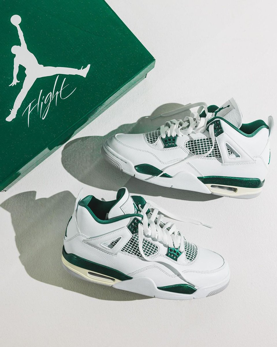 Detailed Looks // Air Jordan 4 'Oxidized Green' 🌱 SEE MORE: tinyurl.com/2a7upfff