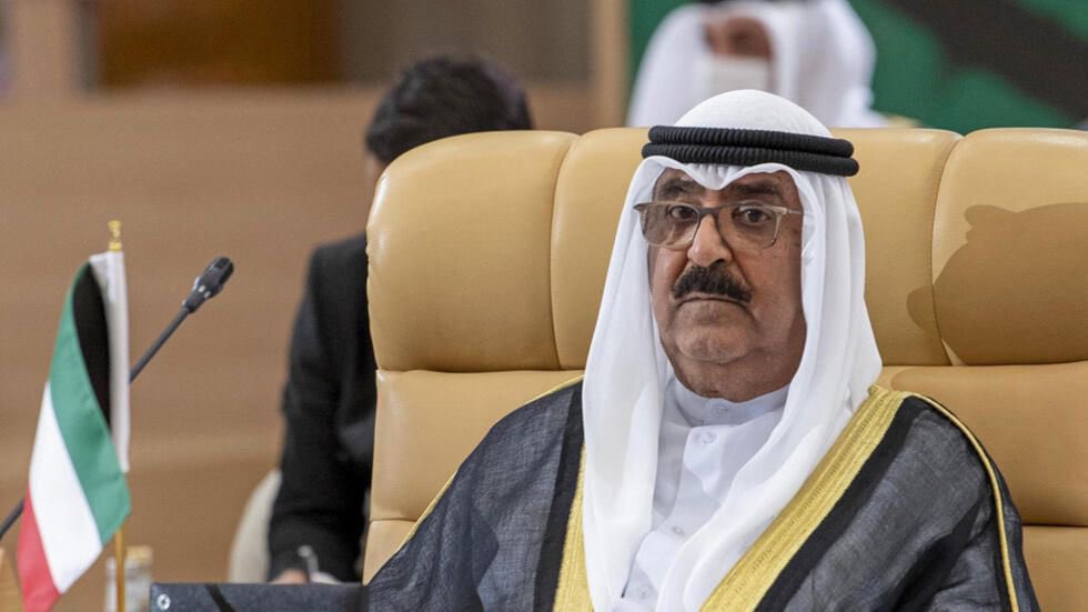 MENG02442970's tweet photo. لك السمع والطاعة 
.
حفظ الله والدنا و��ميرنا الشيخ مشعل الأحمد الصباح https://t.co/gVCBIH77Il