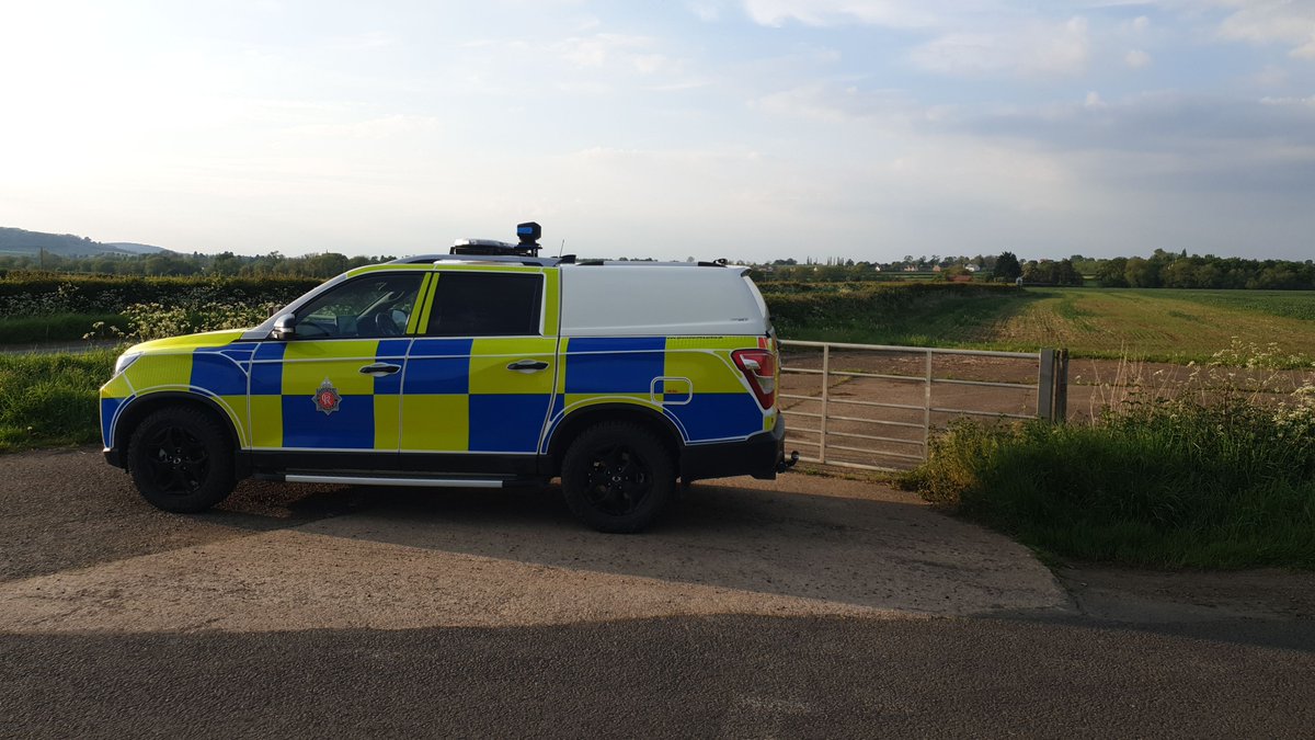 The RCT are on patrol following recent reports of the illegal hunting of hares using dogs.  Not only does Hare Coursing involve immense levels of cruelty to animals; but also costs farmers financially whose fields are damaged.
#OpGalileo #RuralCrime #WildlifeCrime #NFU