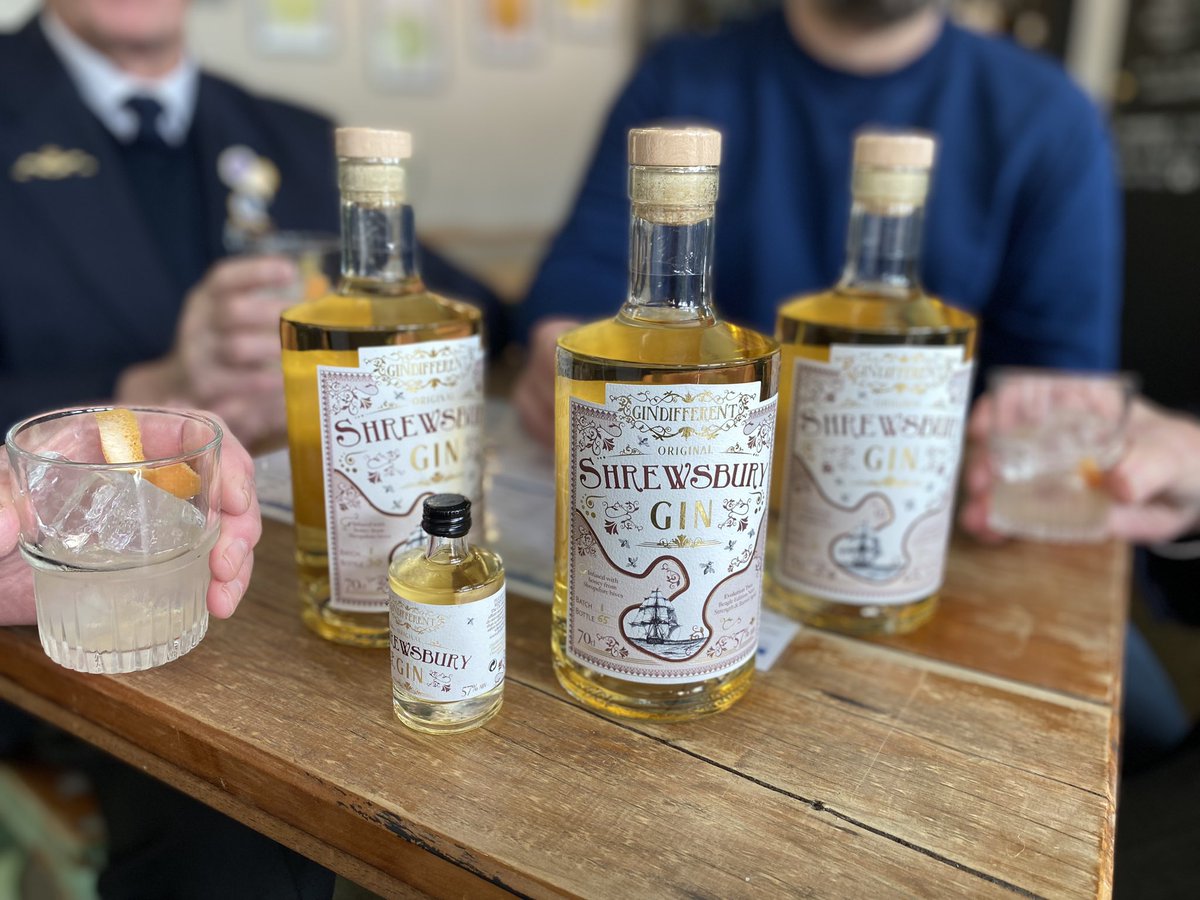 We knew it tasted super darn good, and important gin aficionados obviously agreed. Huge congratulations to @GindifferentBar and Shrewsbury Gin for winning a well deserved award for their Darwin Navy Strength Barrel Aged Gin in the national Gin Guide awards for 2024. 🎉