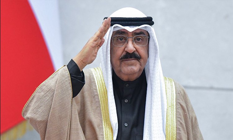 🔴 صاحب السمو الشيح أمير دولة #الكويت يعلن حل مجلس الأمة.