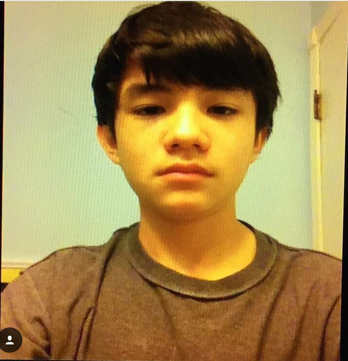 rickydoeswhat's tweet photo. @zmorf69 @poopmelan https://t.co/Df3Ujtlwx7