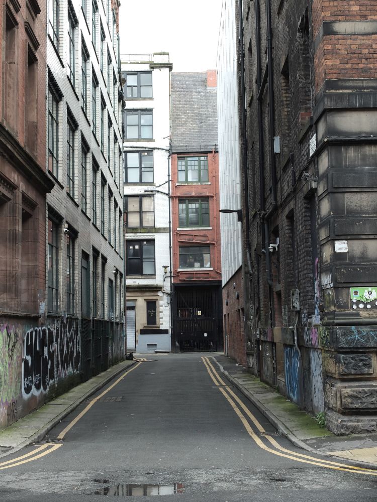 MANCHESTER. Looking down Bunsen Street. #Manchester #streetphotography