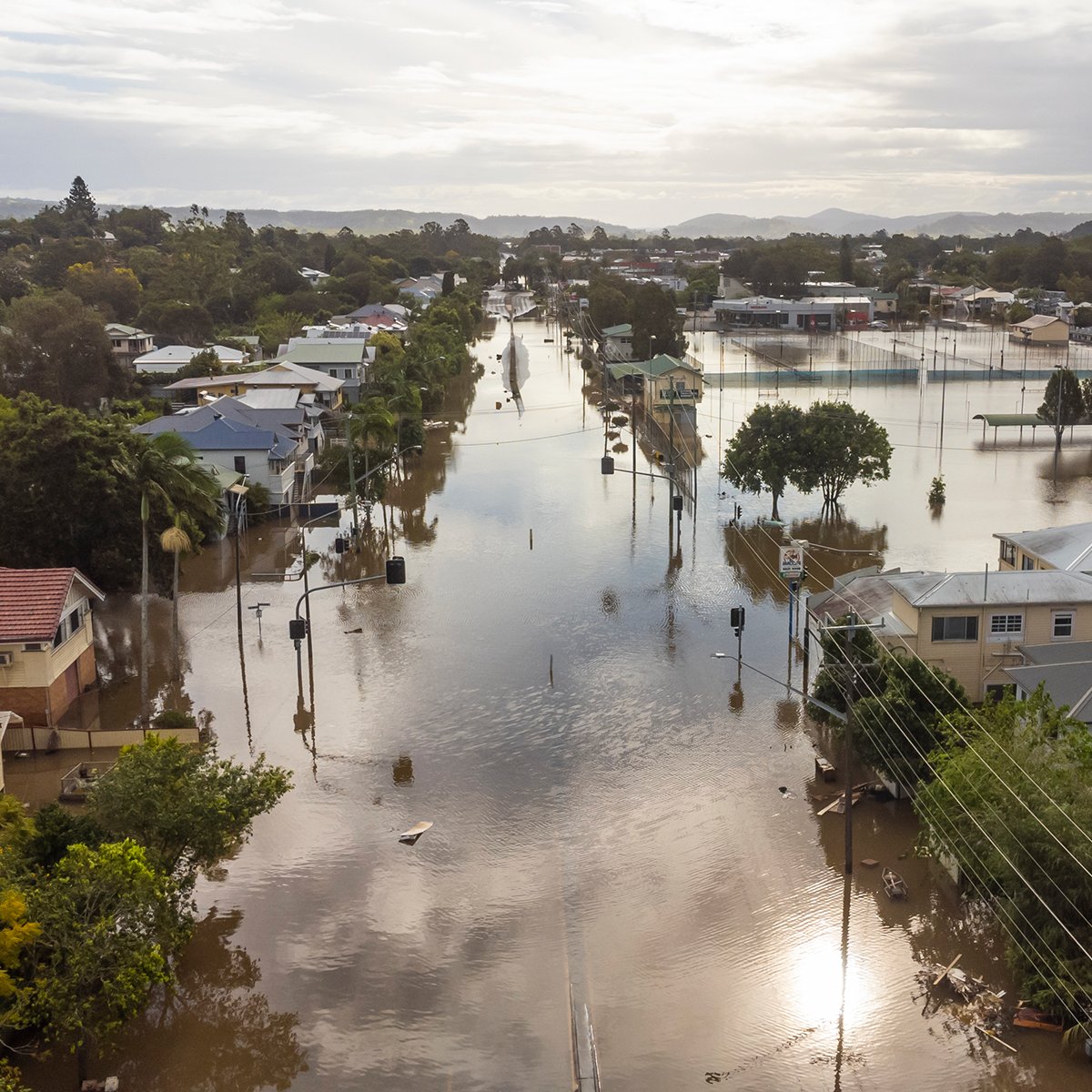 By adopting a polycrisis lens, @MelbourneLMCF embarked on a journey to #TransformPhilanthropy & address #ClimateChange. They: - Hired more climate-expert staff - Understood the impacts on local communities - Embraced uncertainty and constant learning ow.ly/T5VT50Reh2G