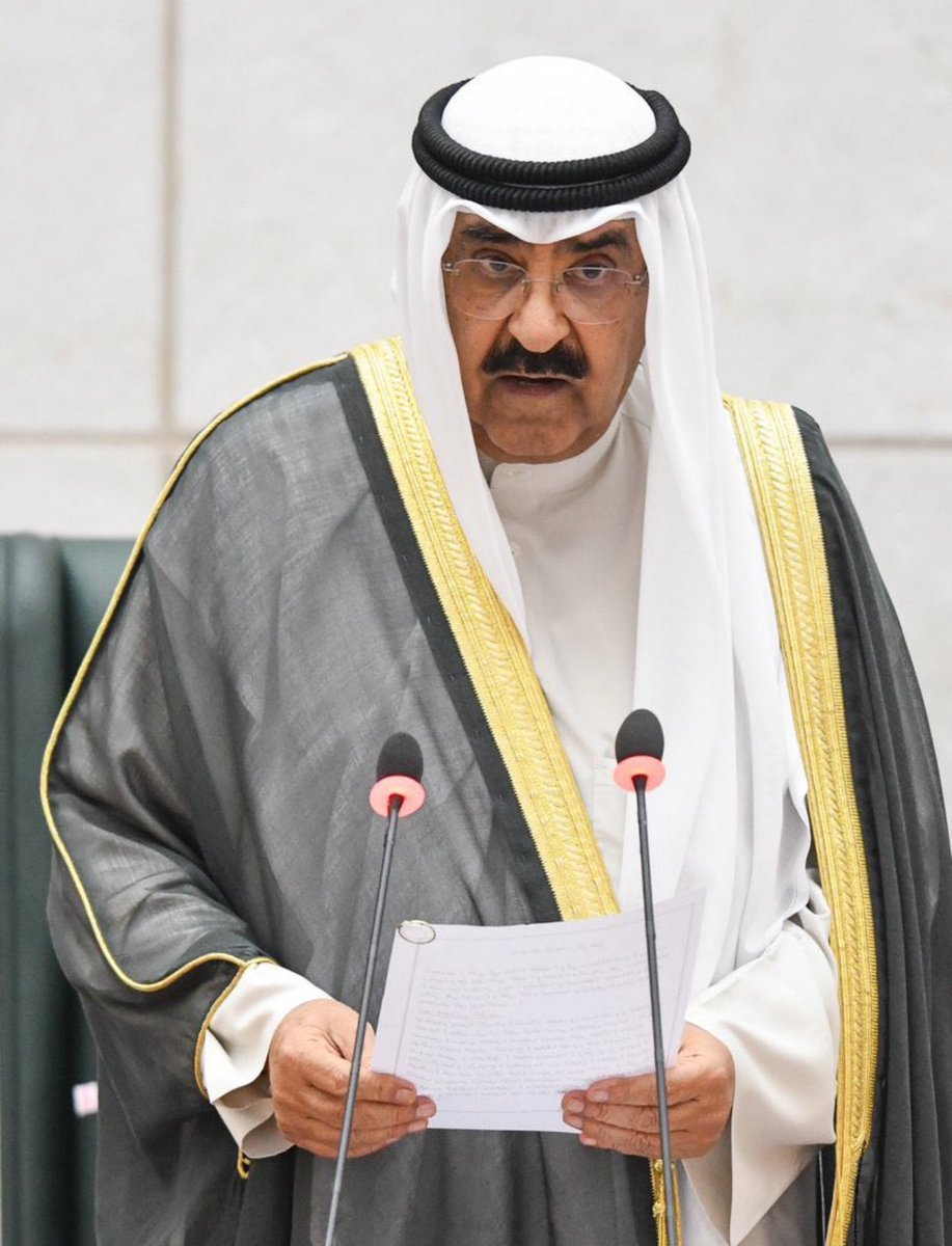 السمع والطاعة لصاحب السمو الامير حفظة الله ورعاه