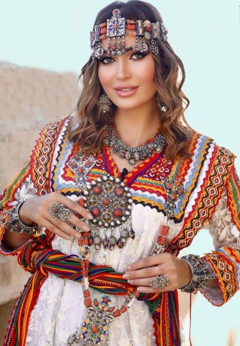 Algerian Kabyle dress & jewelry 🇩🇿🔥