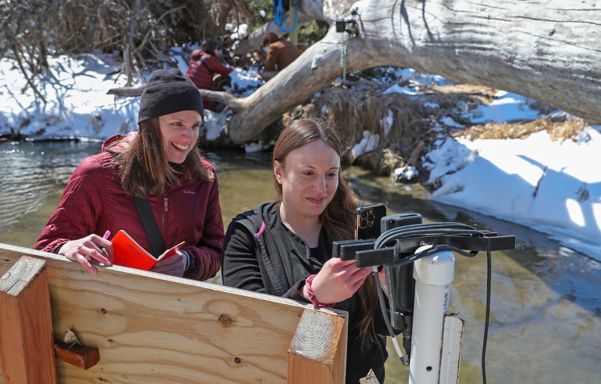 In collaboration with @UNKearney, the GRIME Lab is providing students with hands-on learning opportunities while offering environmental scientists rich visual data to better understand bodies of water. Learn more ›› ow.ly/YbKH50RC2FG