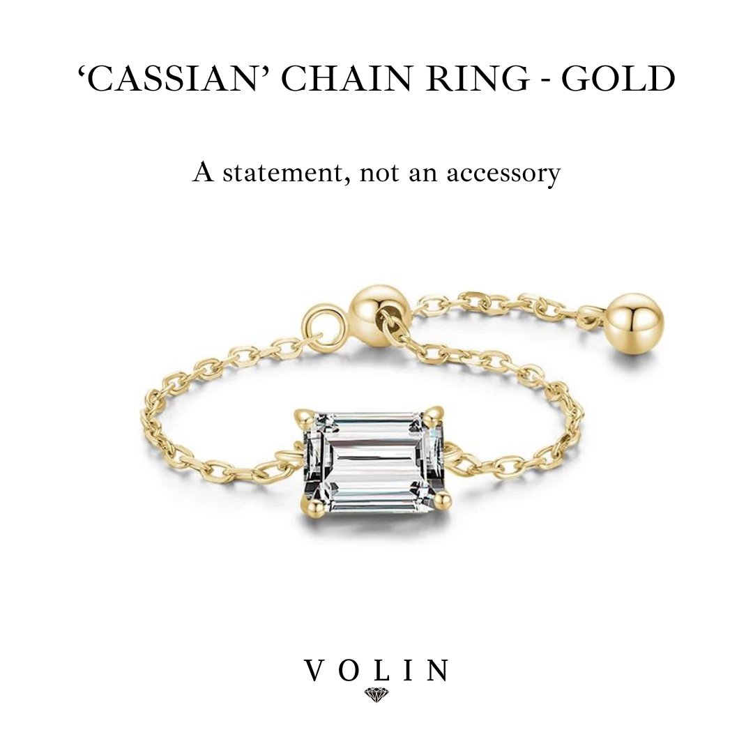 VolinJewelry's tweet image. Elegance at your fingertips - The Gold 'Cassian' Chain Ring

Symbolically, it represents the perfect balance between strength and delicacy, making it an ideal accessory for expressing your unique beauty!

#ring #jewelry #chainring #accessories #girl