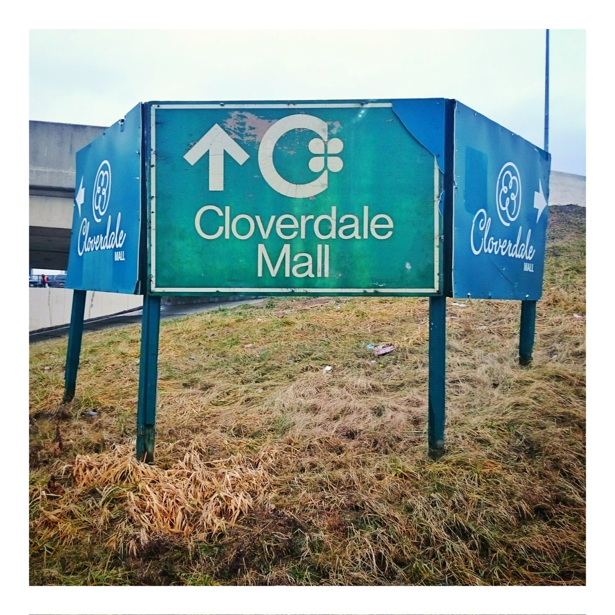 Cloverdale Mall. #Toronto #DeadMall #Etobicoke #ShoppingMall #Morgans #HudsonsBay #Zellers #TargetCanada #DundasStreetWest #Signage #Photography