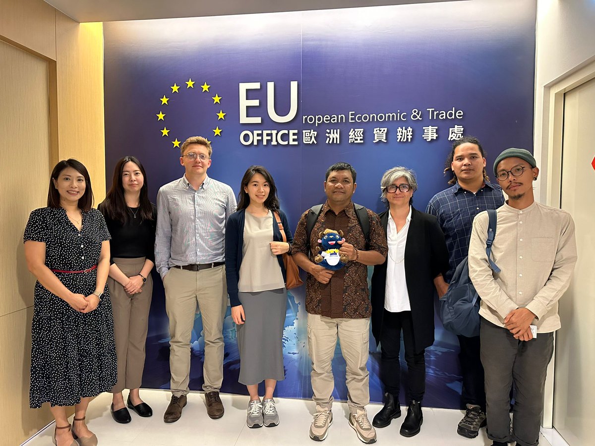 Migrant fishers in Taiwan are stepping up their demands for labor rights. #WifiNOWforFishersRights met today w/ @Trade_EU in Taipei on why Wi-Fi is necessary for fishers to fight against forced labor, wage theft & dangerous working conditions.#EUCSDDD 1/2