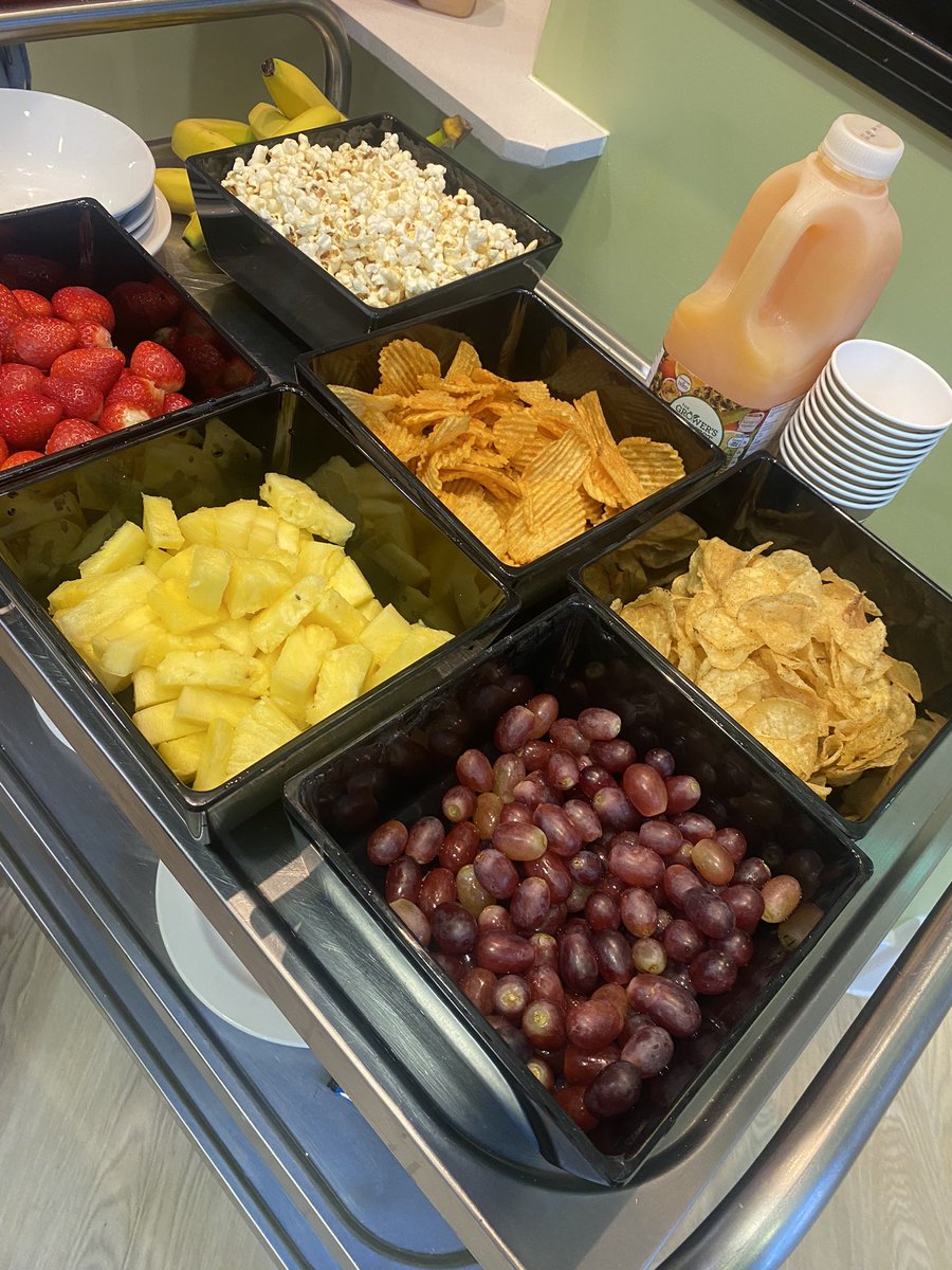 Movie Night Snacks on Isherwood Ward tonight!! 🍿🍿🍿
Great to see service users getting involved with preparation 

<a href="/Amy_Lowry_/">Amylowry💙</a> 

#lowrylife
