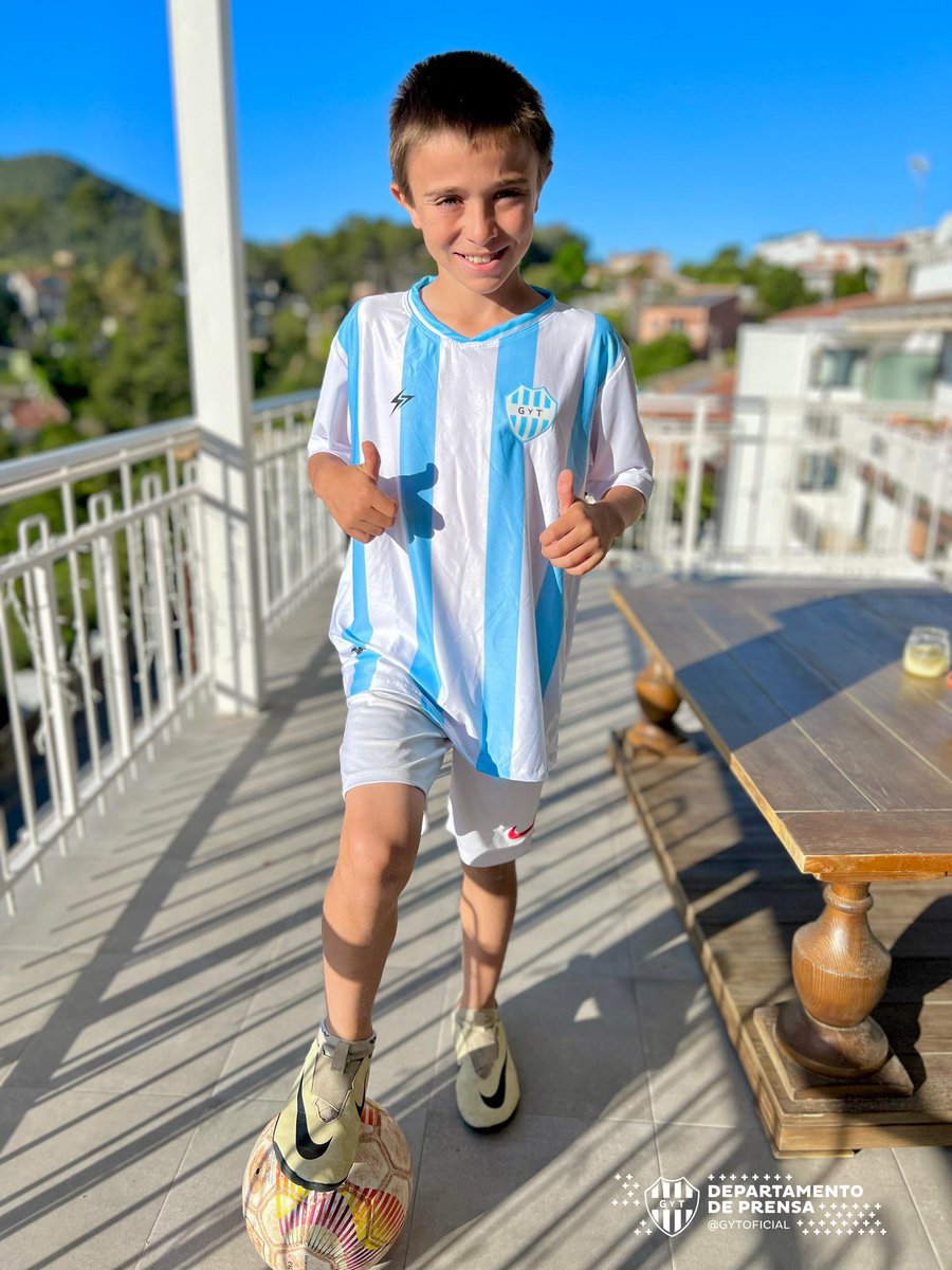 Y del Albo , como buen salteño

Dale Pedrito 🤍💙🤍